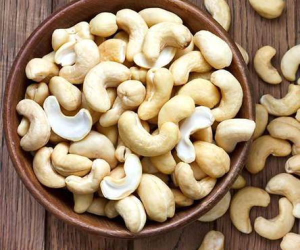  Cashew Kernels SW3 - High quality Raw Cashew Nut - Bulk Vietnam Cashews - Top exporter of the world