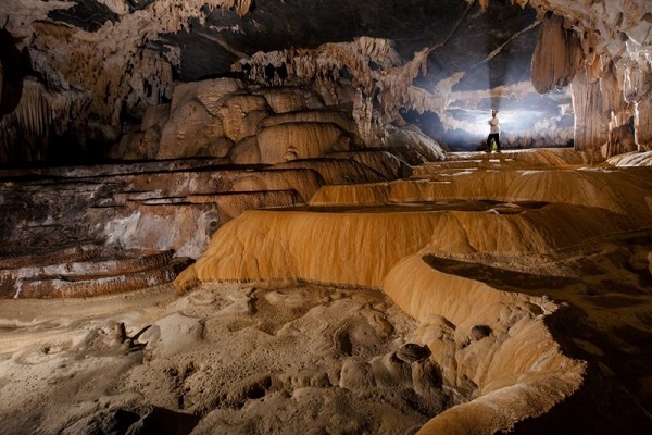 Chua Hang Cave