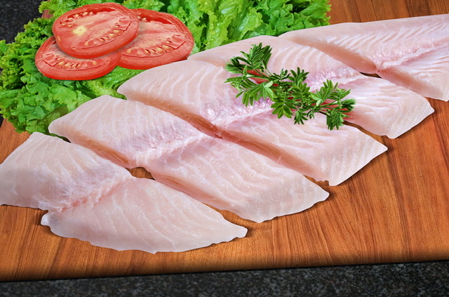 Cut Fresh Basa Fish Fillet