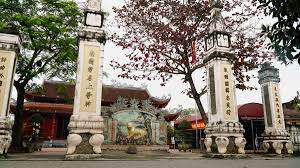 Den Ong Hoang Muoi
