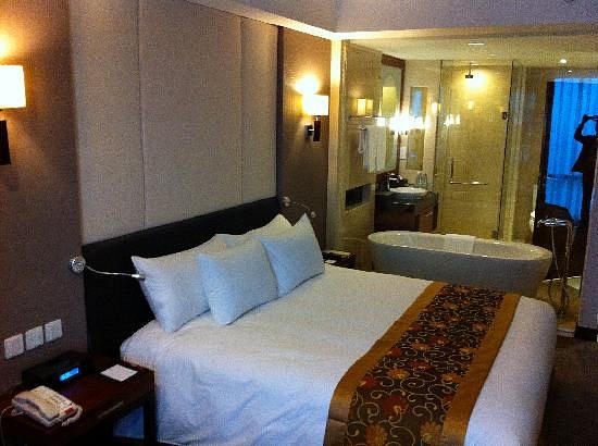 Hanoi Crown Hotel