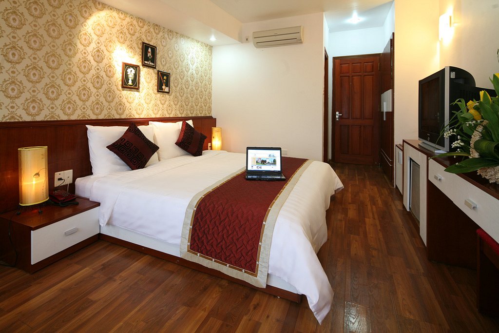 Hanoi Sans Souci II Hotel