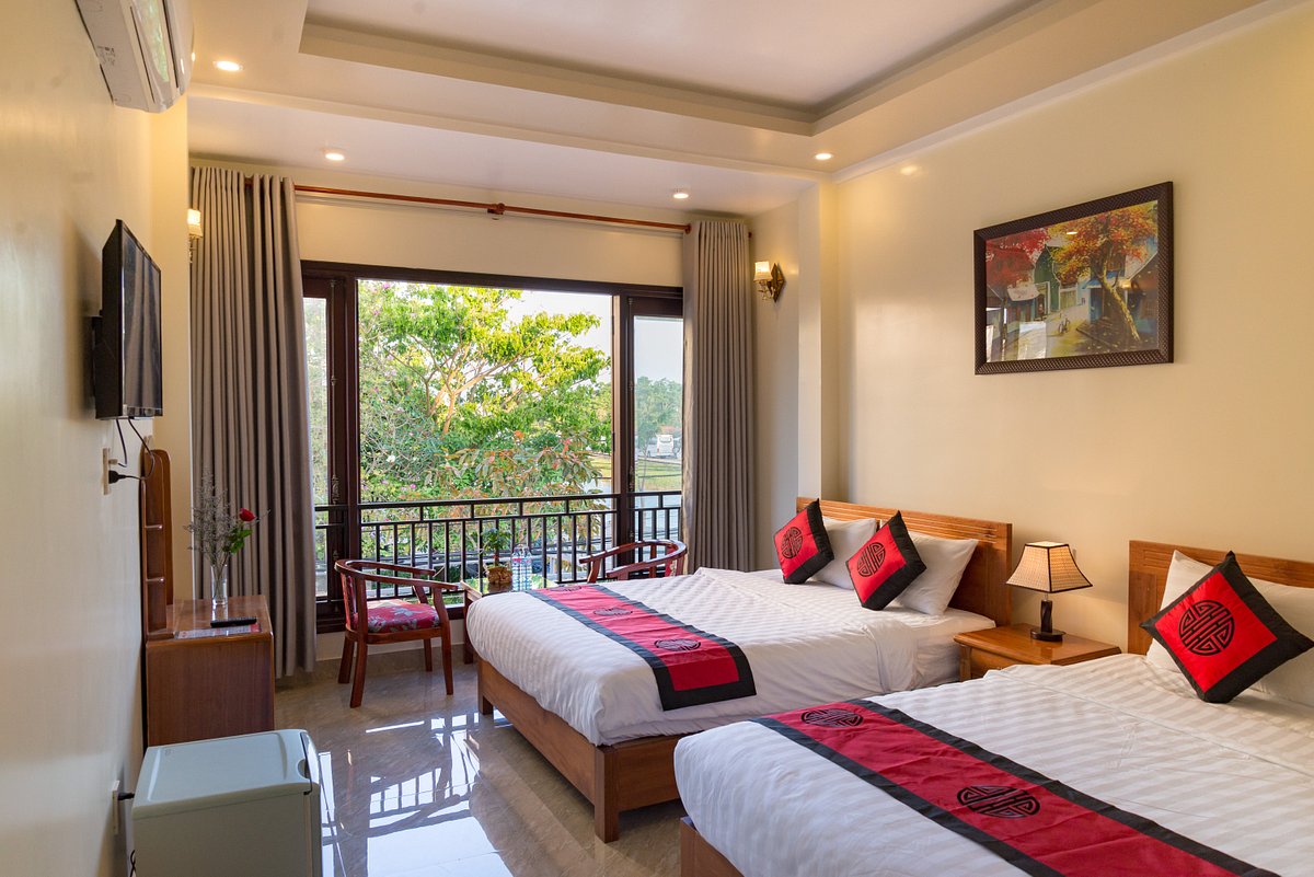 HT Riverside Homestay