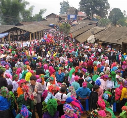 Khau Vai Love Market