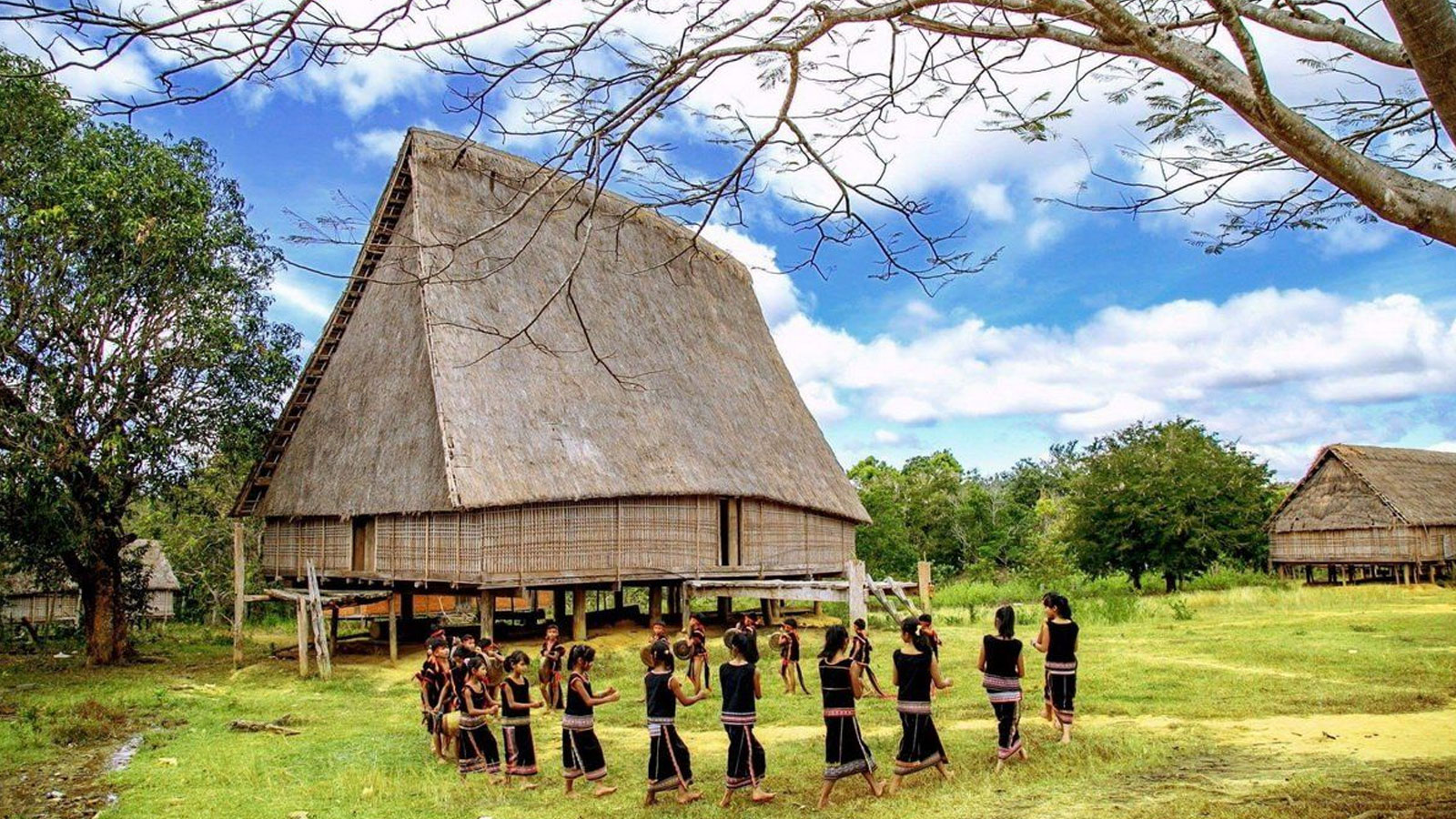 Kon Klor Communal House ( Nhà Rông Kon Klor)