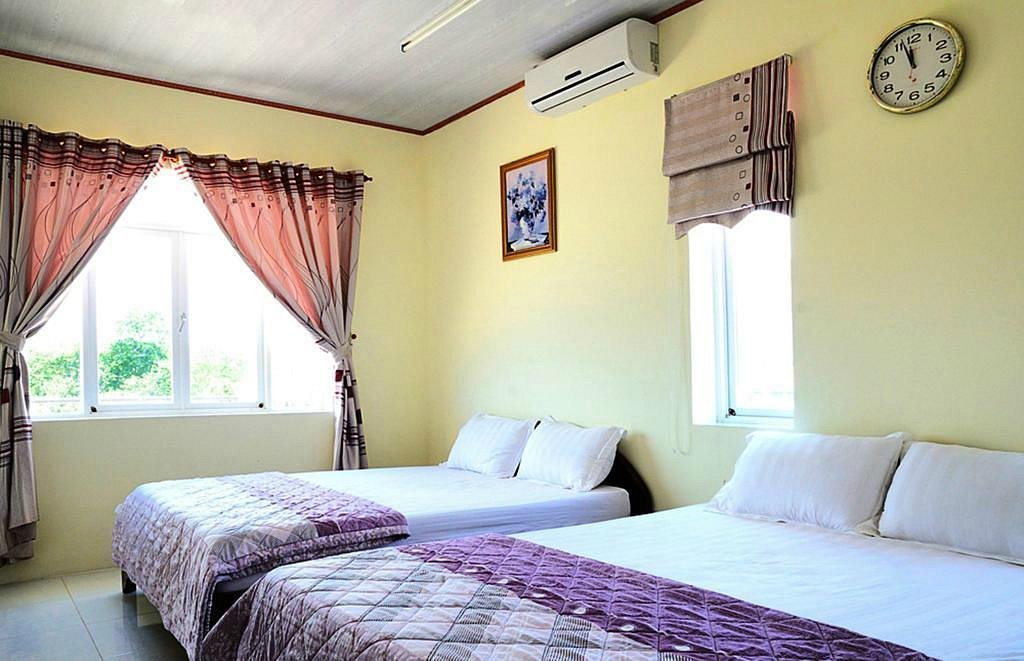 Lighthouse Boutique Hotel
