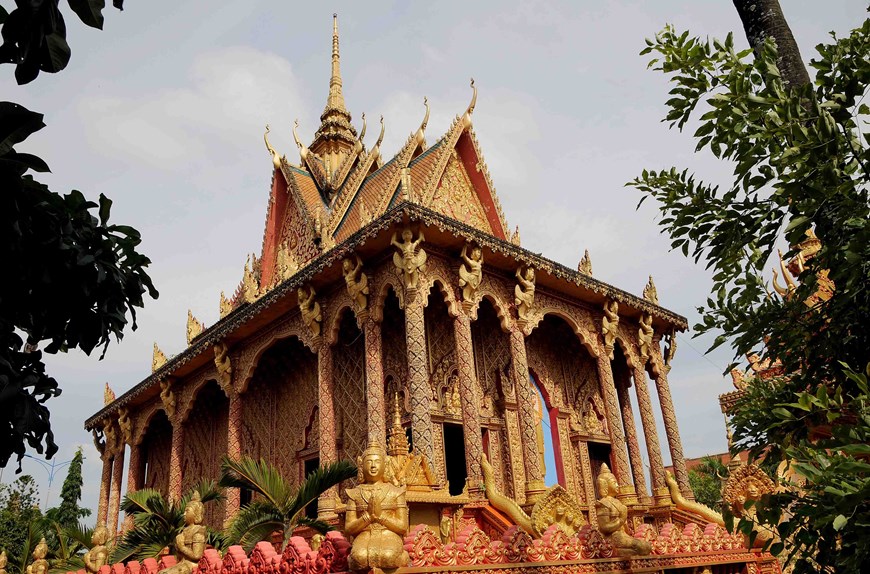 Monivongsa Bopharam Temple