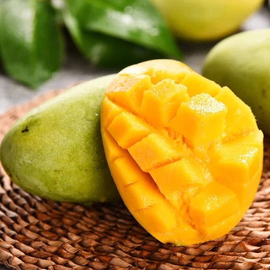  New Arrival 2022 High Quality Fresh Yellow Mango From Vietnam Ready To Ship For Sale