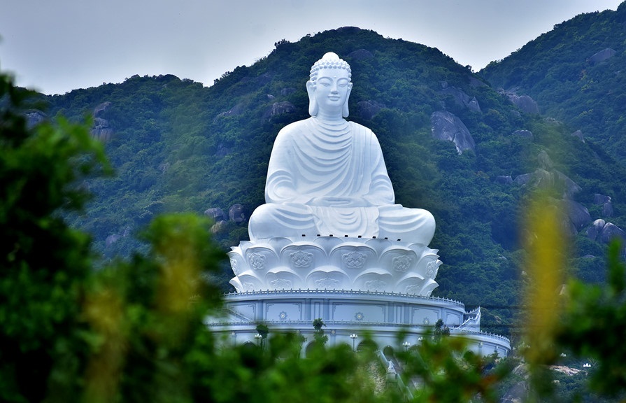 Ong Nui Pagoda (Chùa Ông Núi)