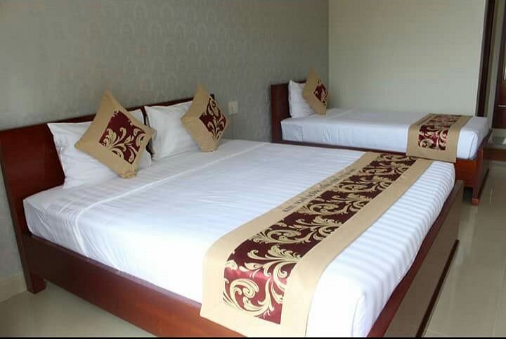 Phoenix Flower Hotel
