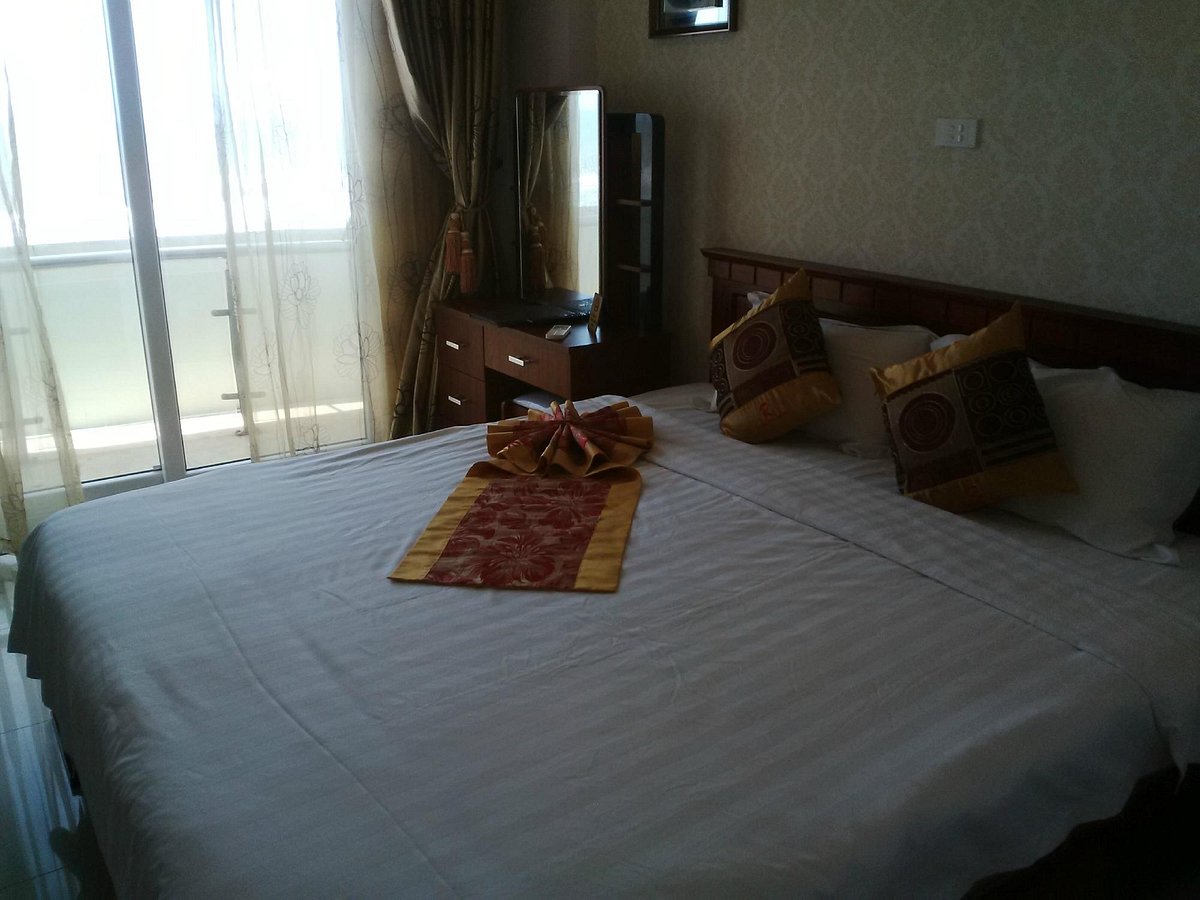 Romeliess Hotel