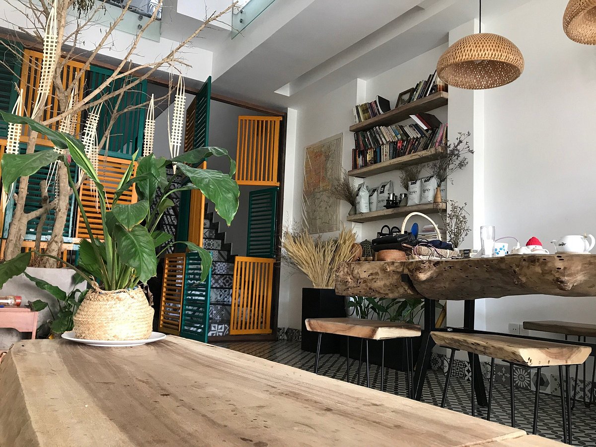 Rozhok Homestay Saigon - Hostel