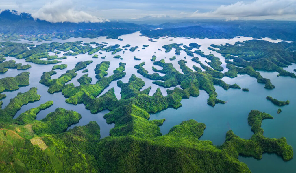 Ta Dung Lake