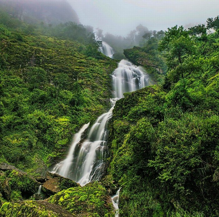 Thac Bac Waterfall