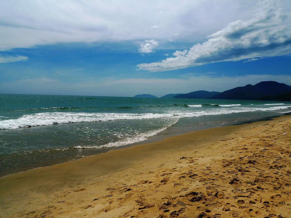 Thuan An Beach